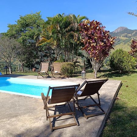 Entrevistas Chales E Suites São Bento do Sapucaí Exteriör bild