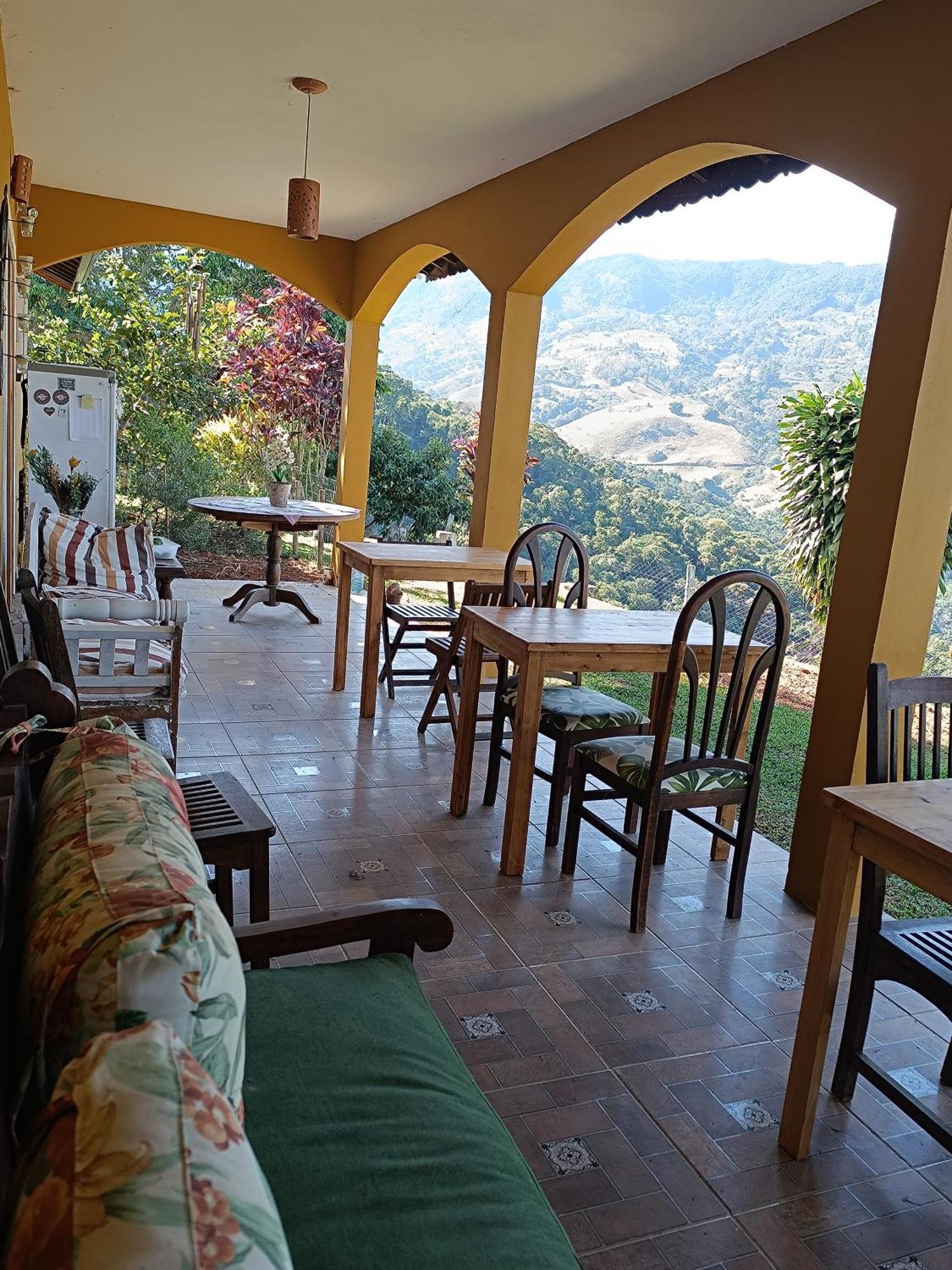 Entrevistas Chales E Suites São Bento do Sapucaí Exteriör bild