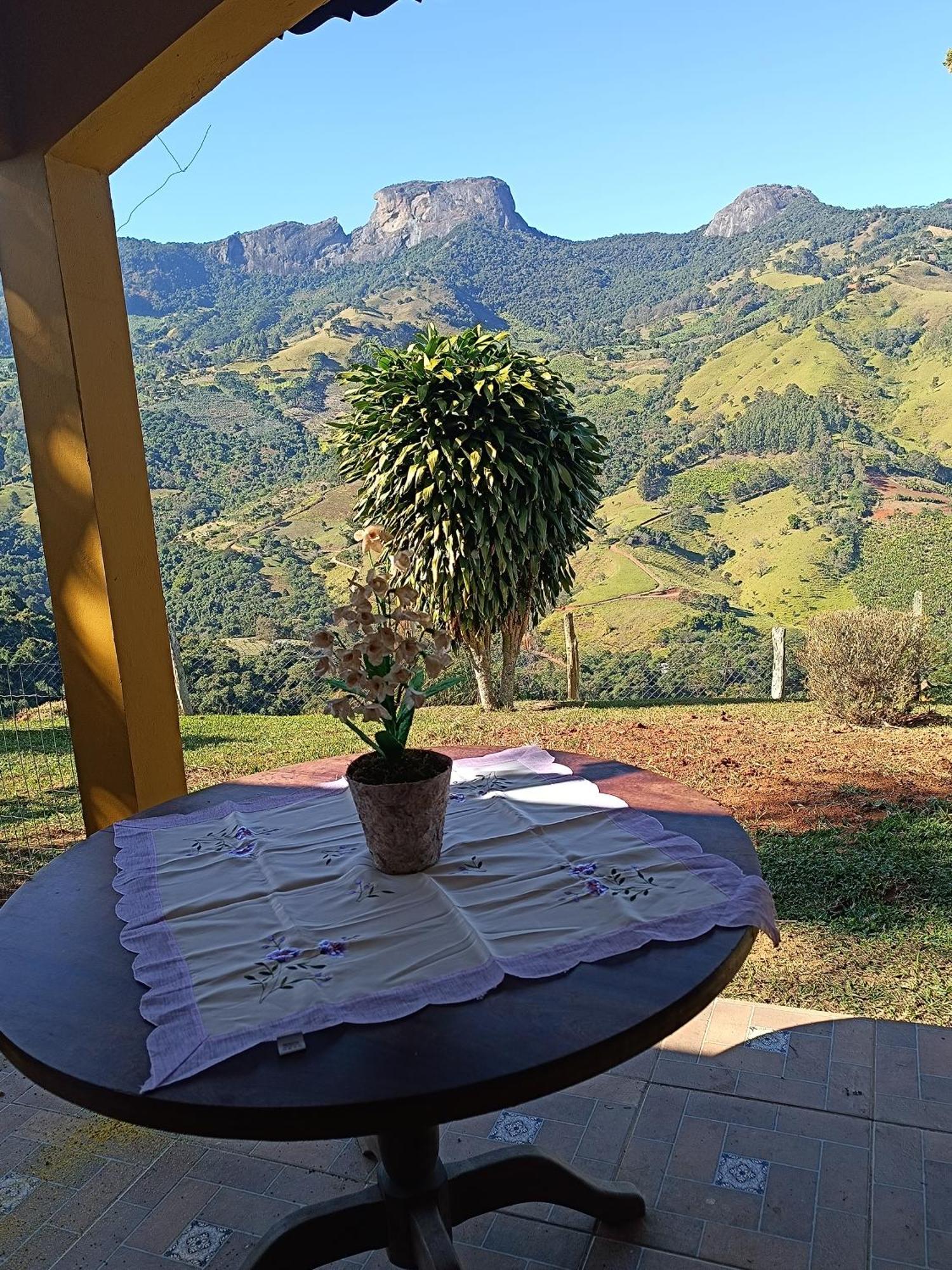 Entrevistas Chales E Suites São Bento do Sapucaí Exteriör bild