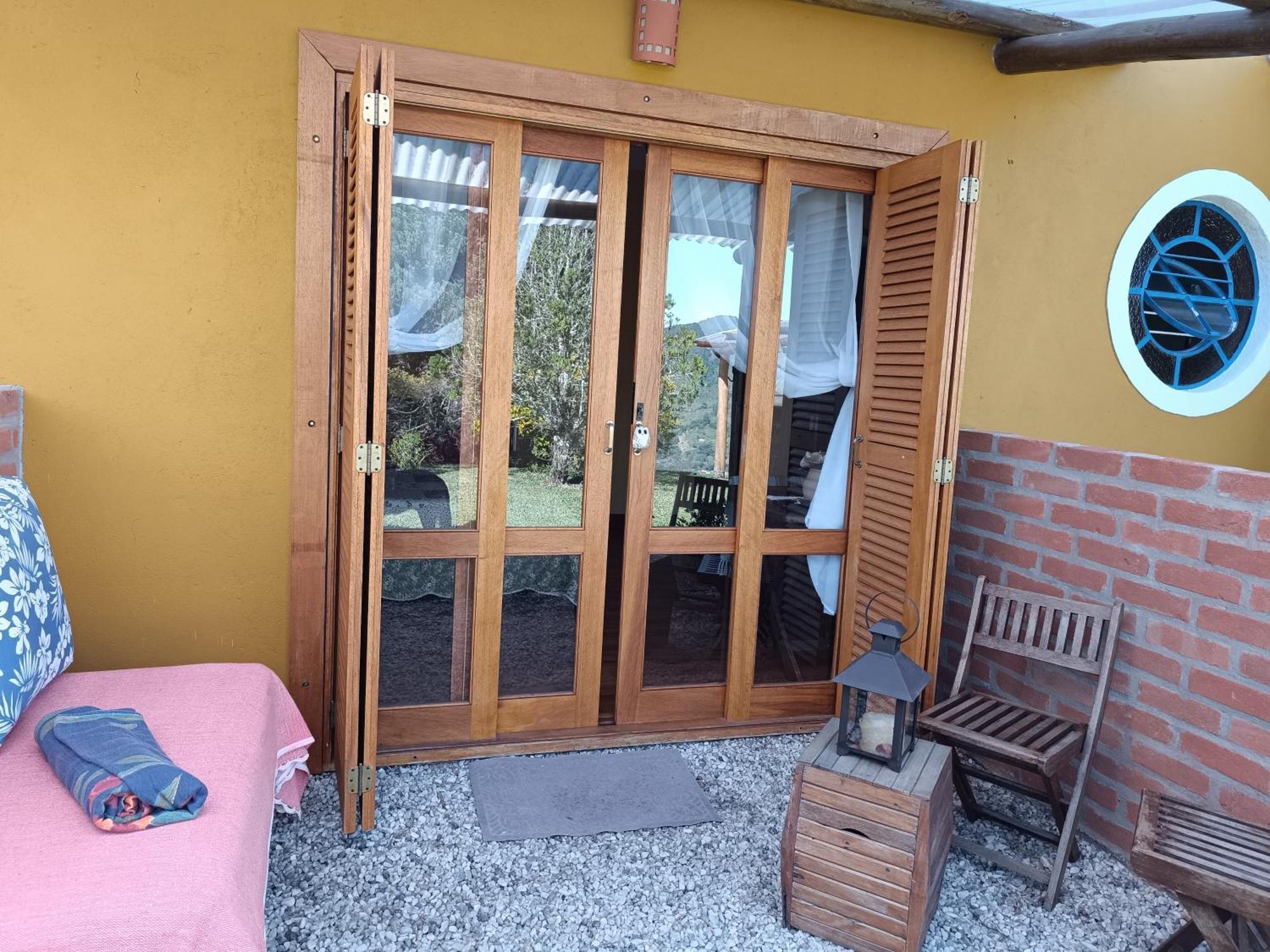 Entrevistas Chales E Suites São Bento do Sapucaí Exteriör bild
