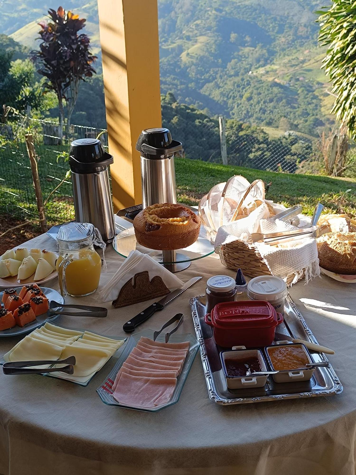 Entrevistas Chales E Suites São Bento do Sapucaí Exteriör bild